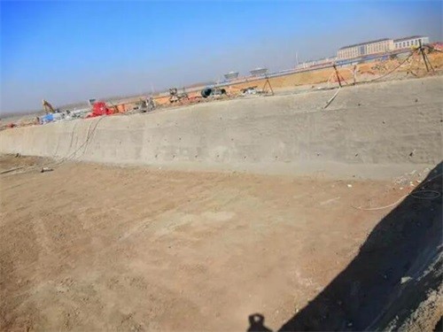 扶绥高铁桩基础建设